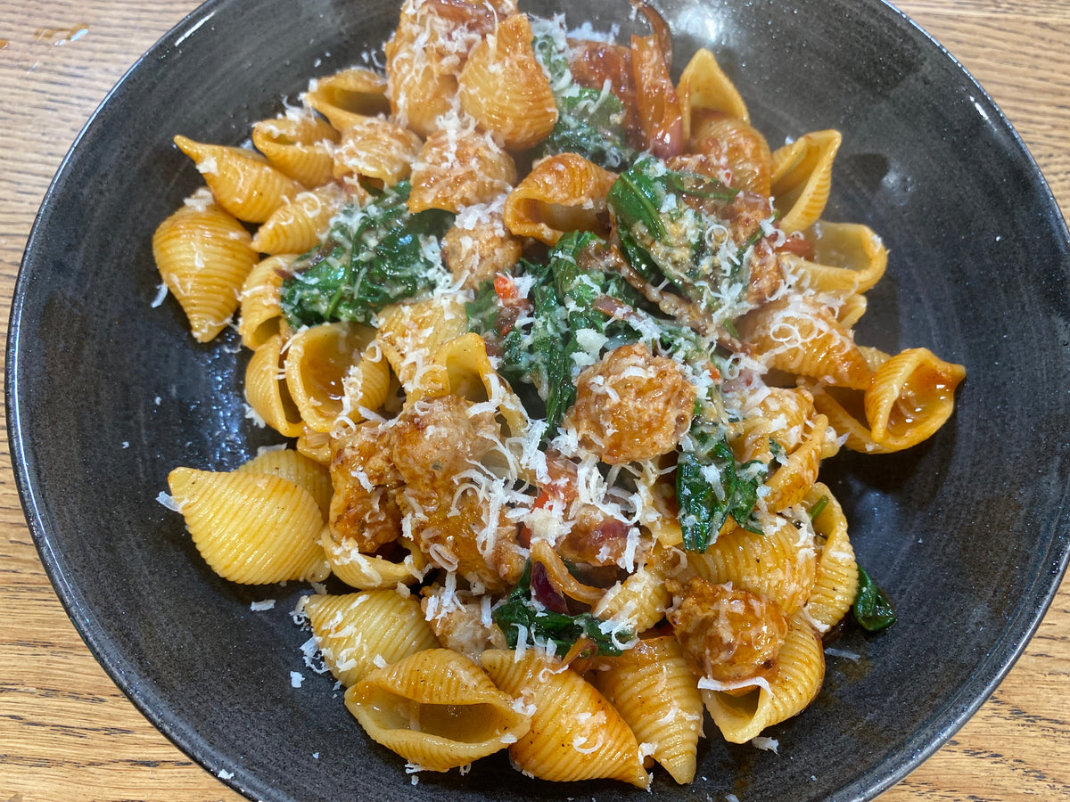 Pasta mit Bratwurst