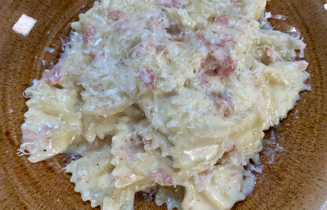 Nudeln mit Käse-Sahne-Sauce