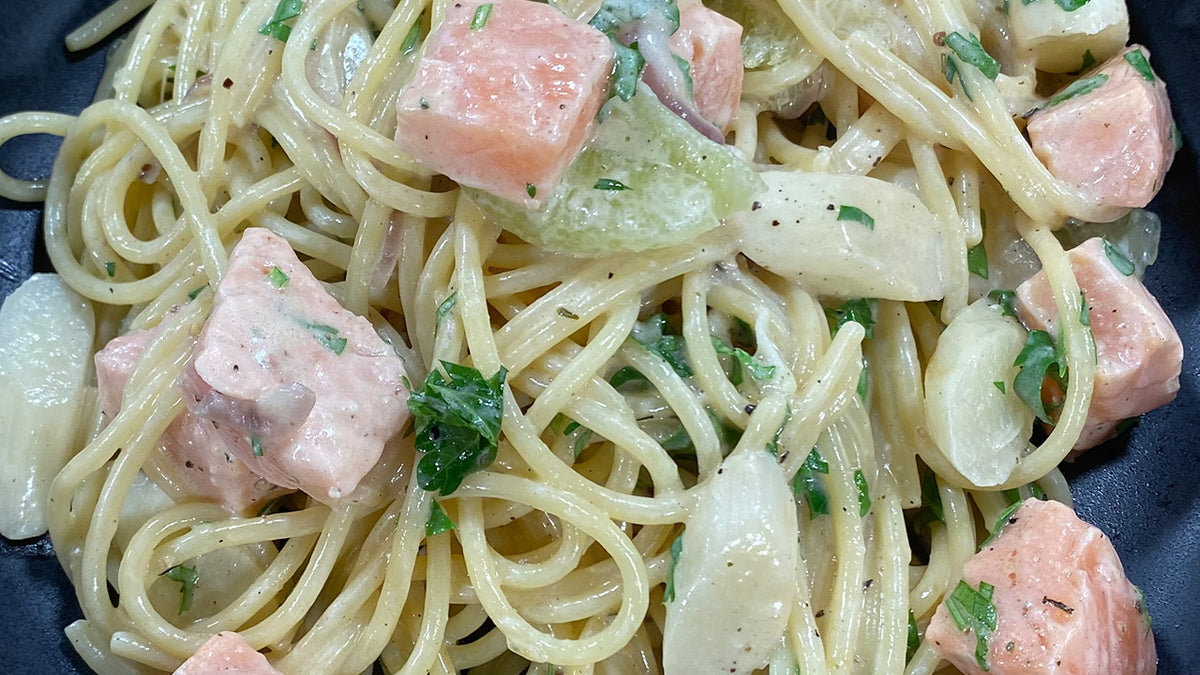 Spaghetti mit Lachs und Spargel