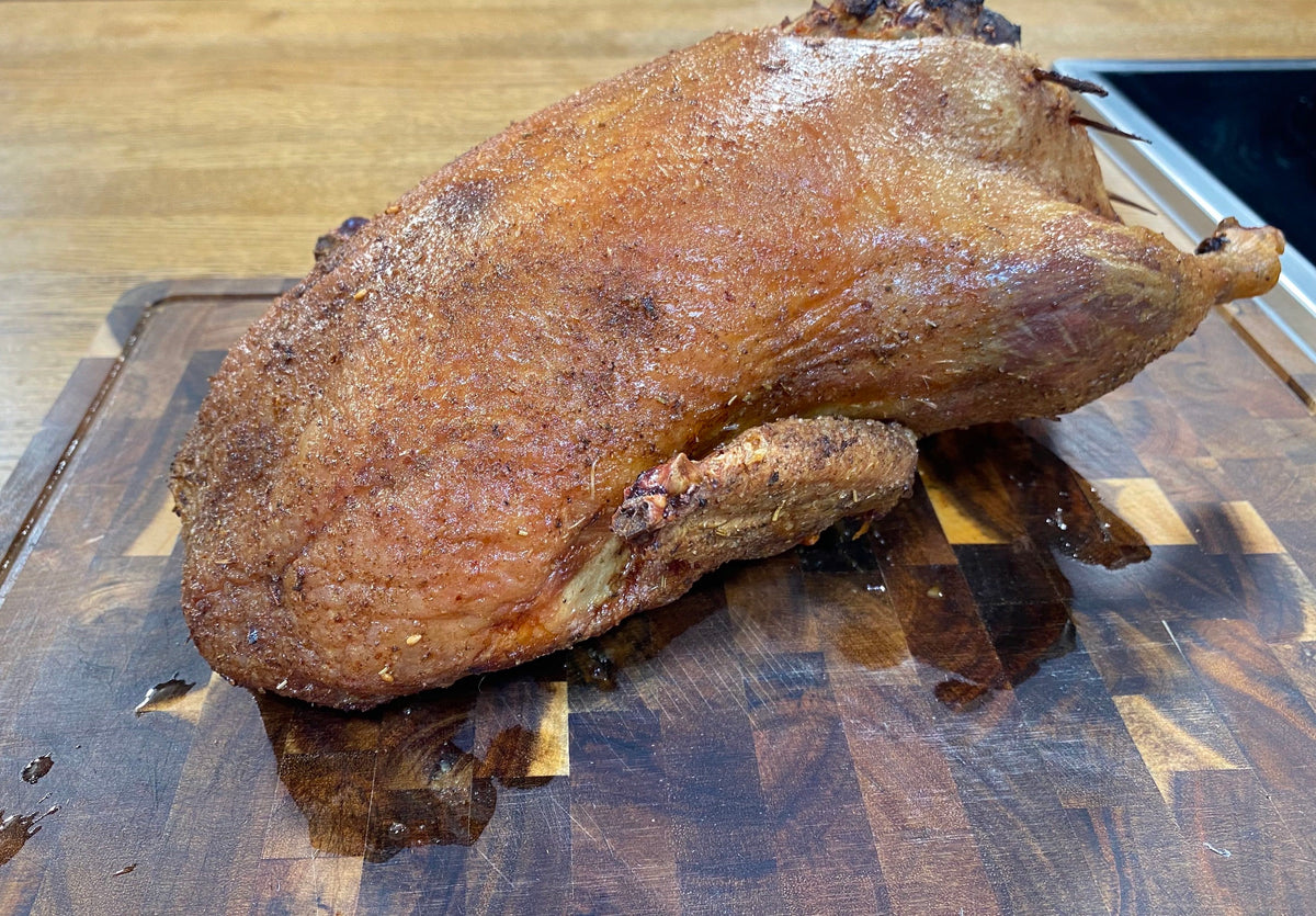 Knusprige Ente mit Semmelknödel-Füllung