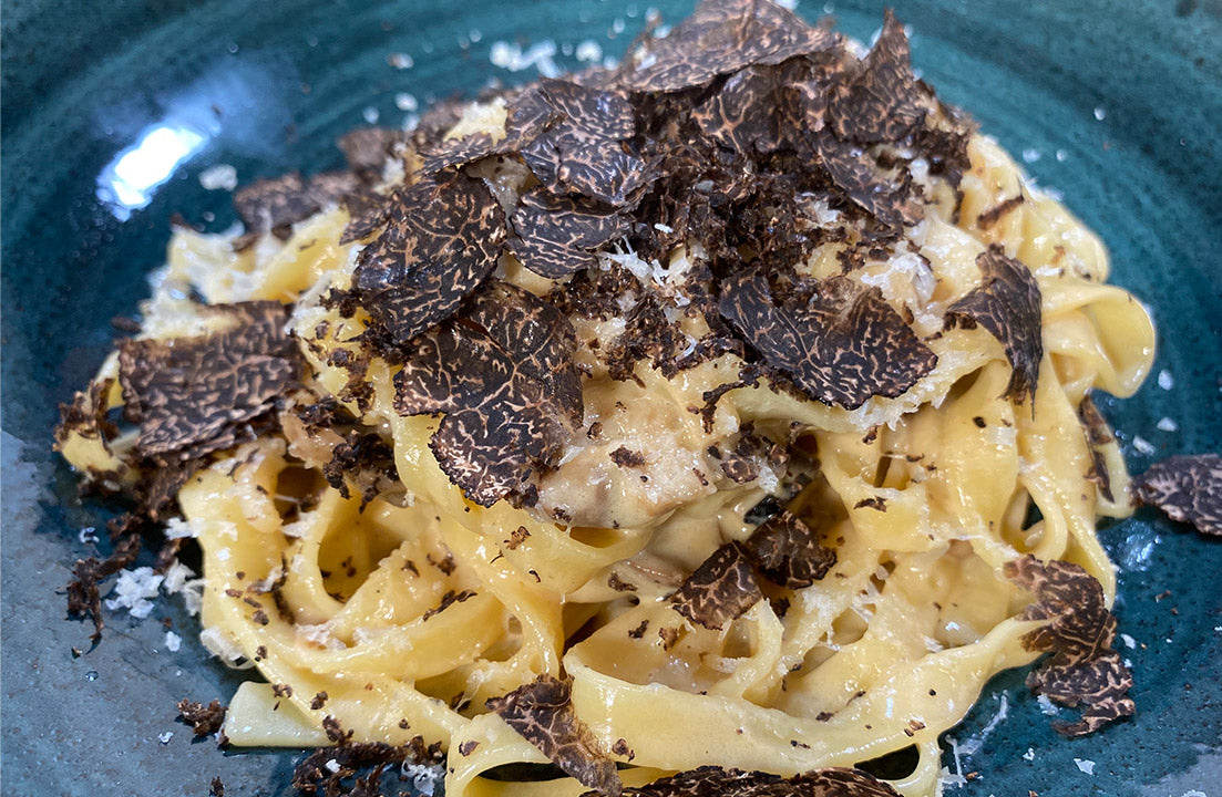 Bandnudeln mit Teriyaki-Trüffel-Sauce