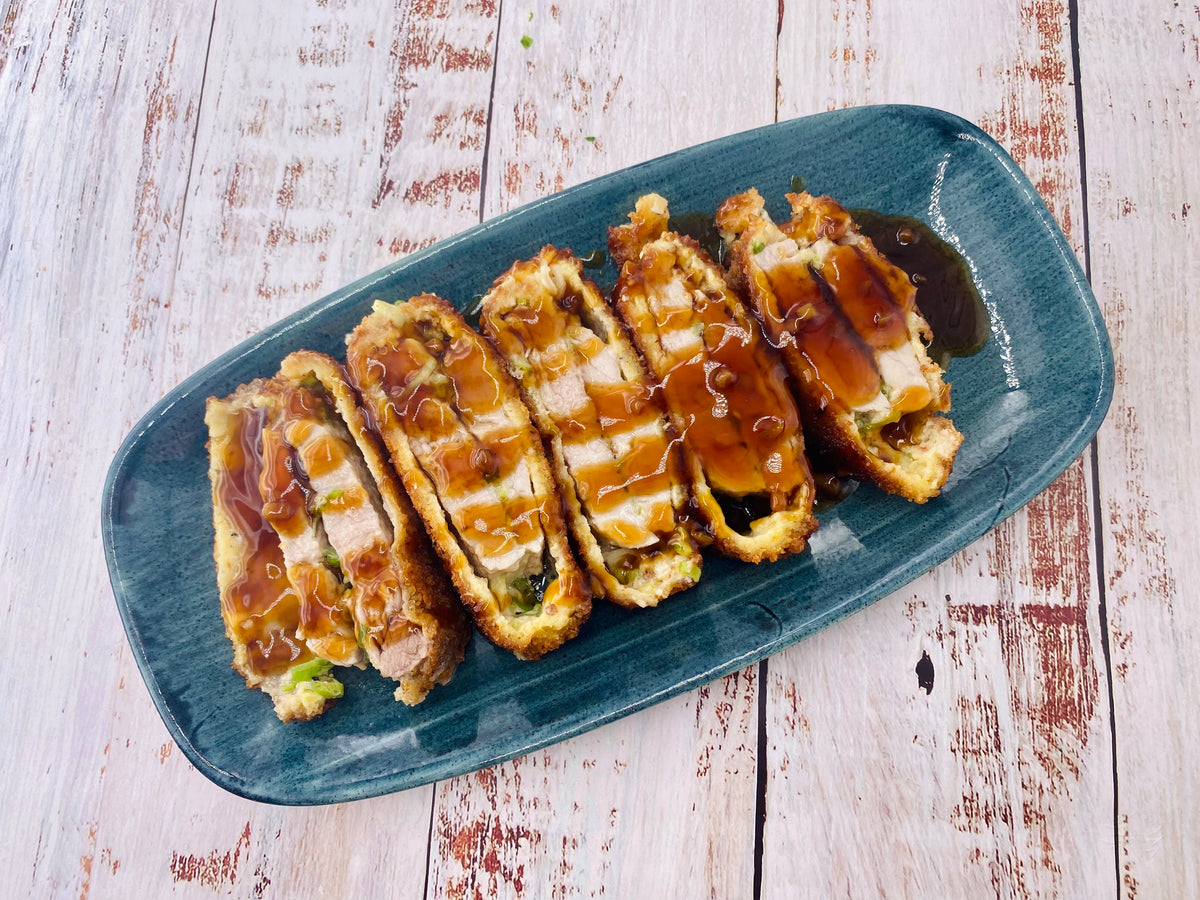 Gefülltes Schnitzel mit Knoblauch-Teriyaki-Sauce