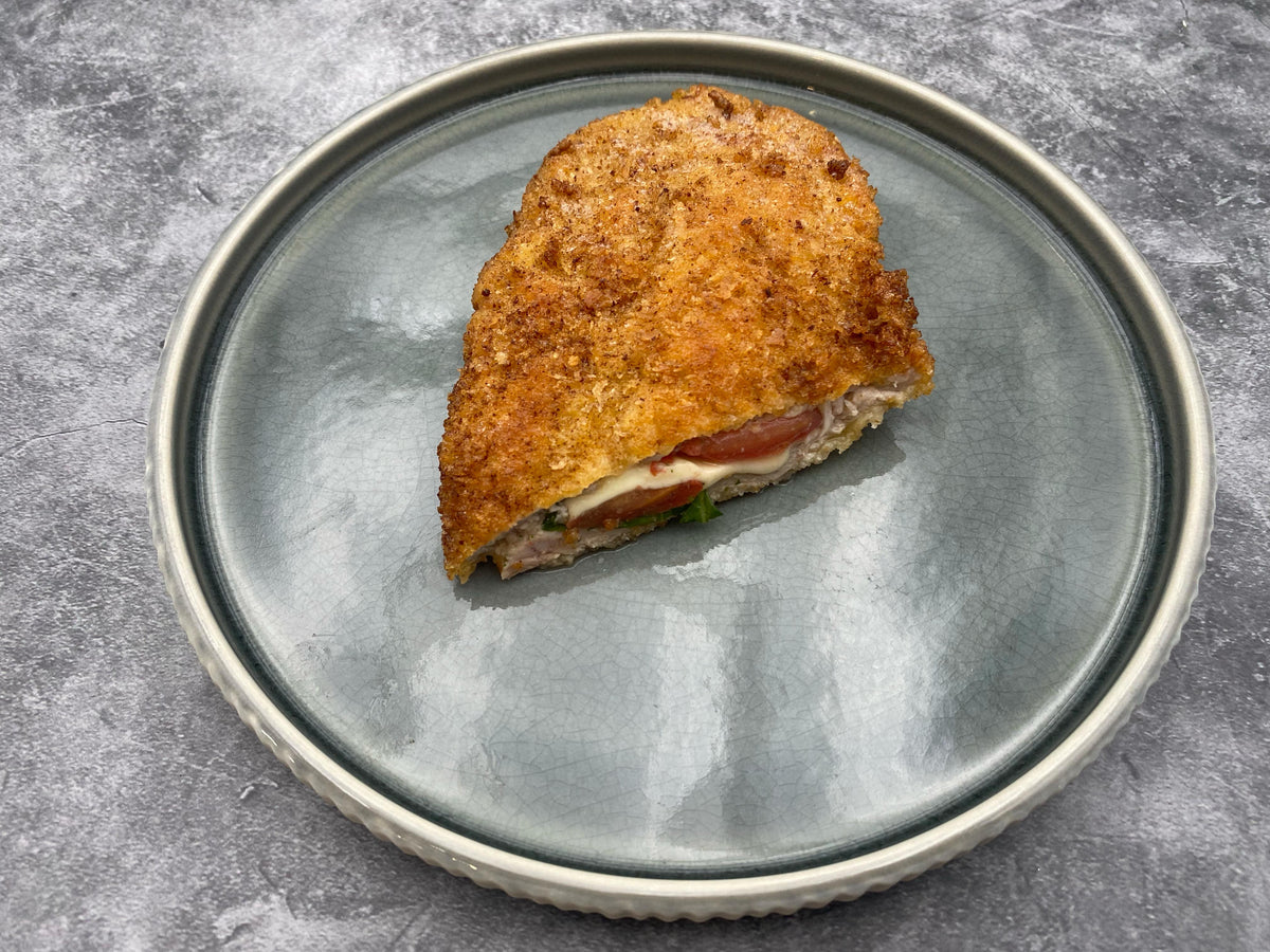 Knuspriges Schnitzel „Caprese Style“