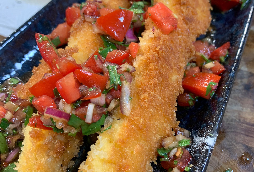 Knuspriger Spargel mit Tomatensalsa
