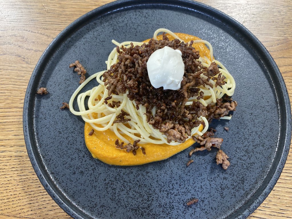 Spaghetti auf Kürbiscreme mit Chilihack