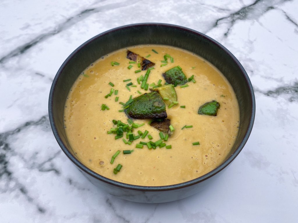 Süßkartoffel-Chili-Suppe „Henssler Style“