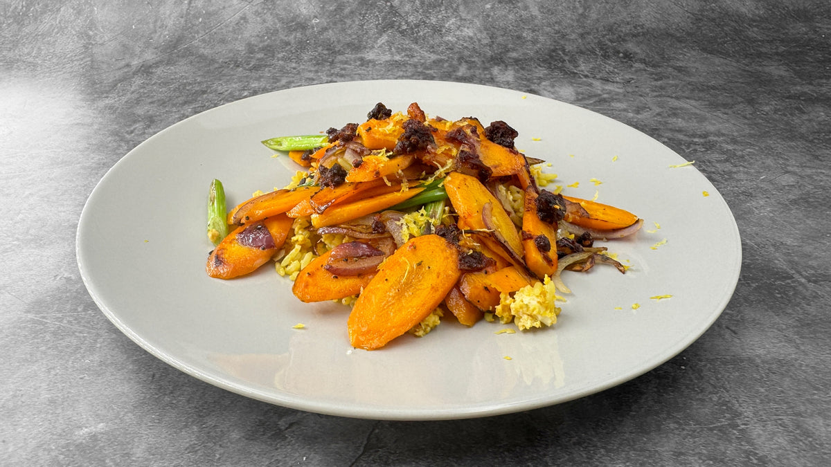 Curry-Bratreis mit Ei und Gemüse