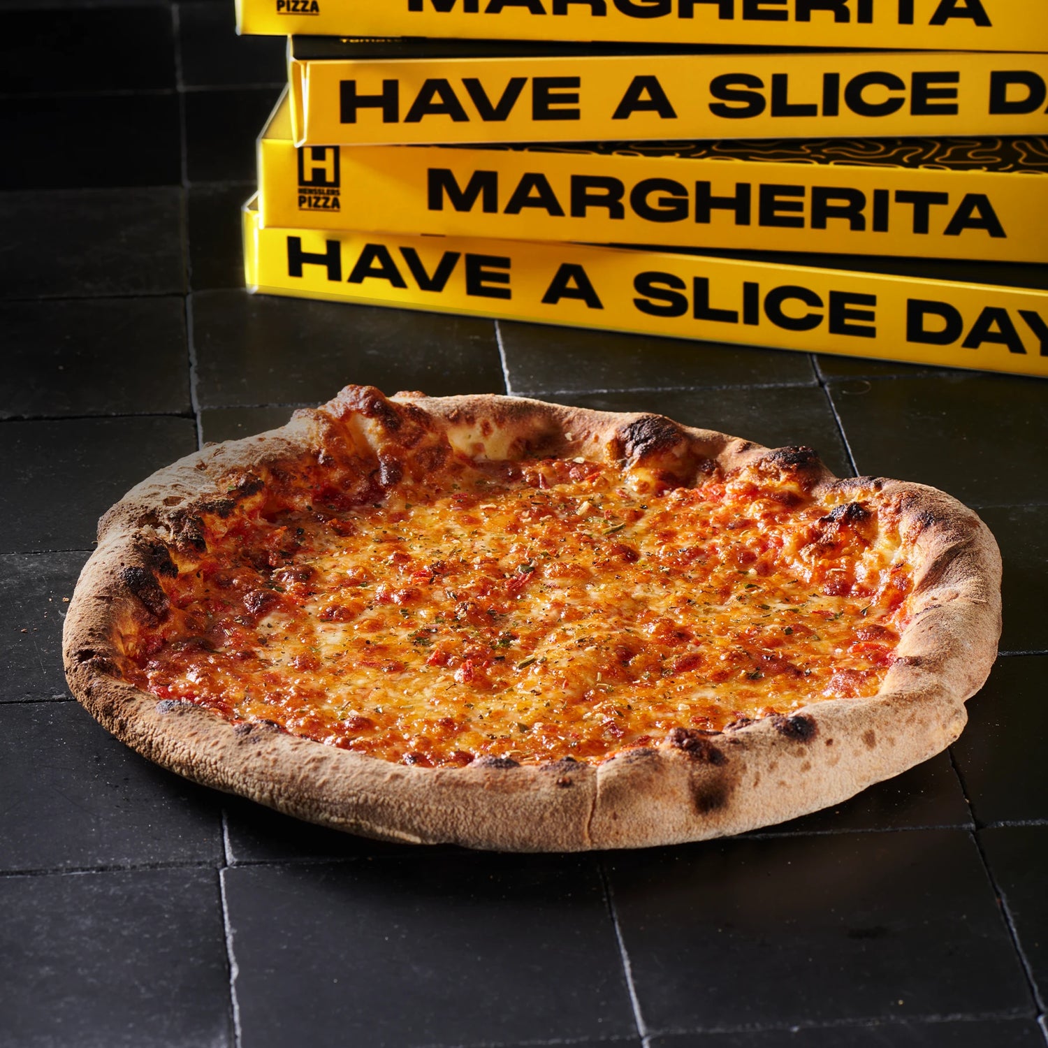 Hensslers Pizza Margherita Food Hensslers