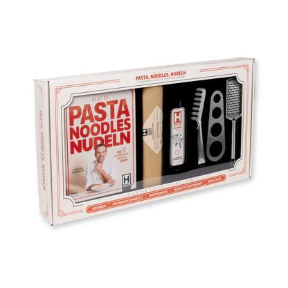 HENSSLERS Pasta-Geschenkset: Kochbuch & Essentials Kochbücher HENSSLERS